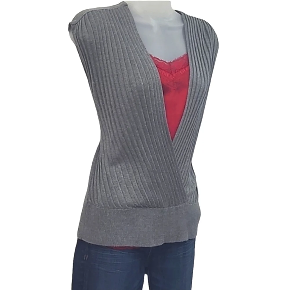 New York & Co. Acrylic Sweater Vest Textured Cable Knit V-Neck Ribbed Cardigan